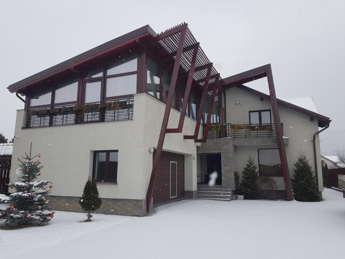 Vila Zinnober Braşov Esterno foto