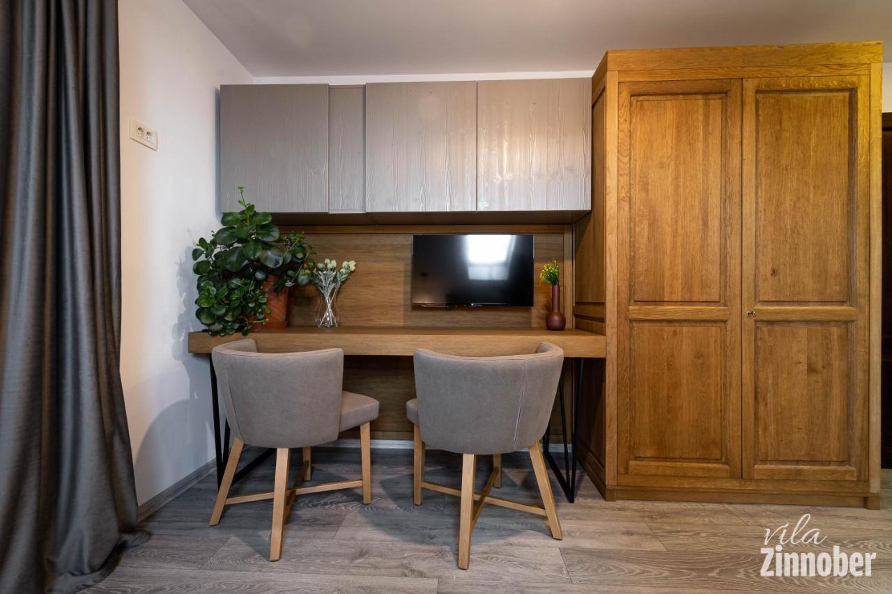 Vila Zinnober Braşov Esterno foto